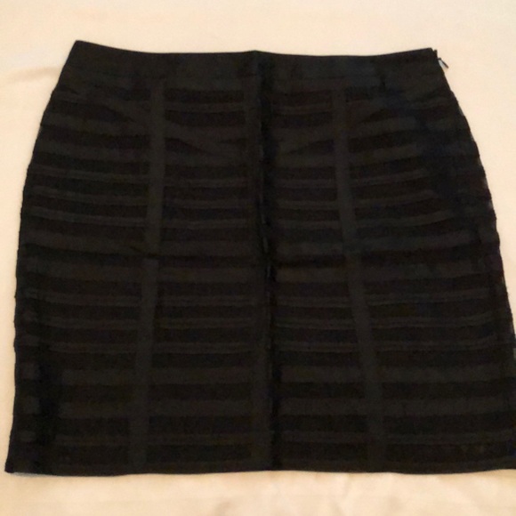 Ann Taylor Dresses & Skirts - 🆕💥 2/$18 💥 Ann Taylor black skirt